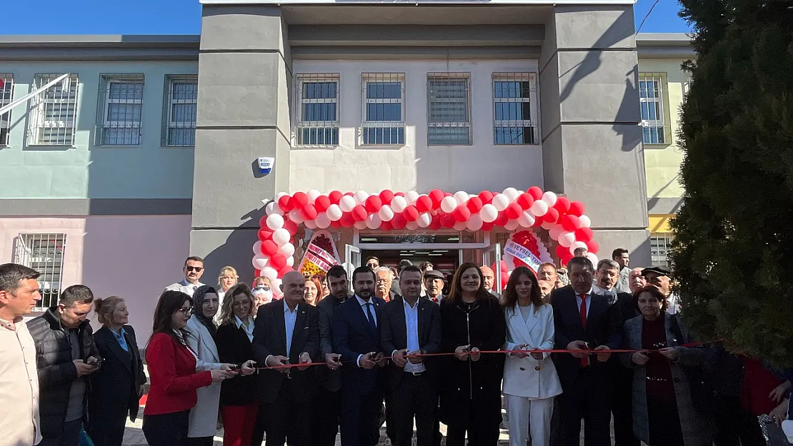 Afyon'da Belediye'nin Gündüz Bakımevi Açıldı