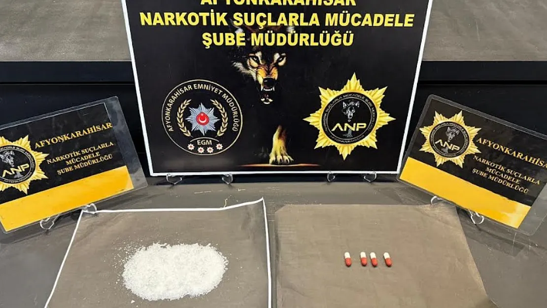 Afyon'da Durdurulan Otomobilde Uyuşturucu Ele Geçirildi