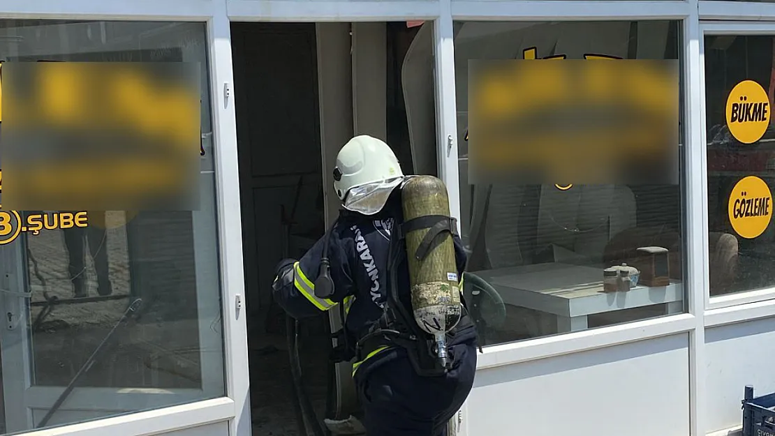 Afyon'da Fuar Alanı'nda Yangın!