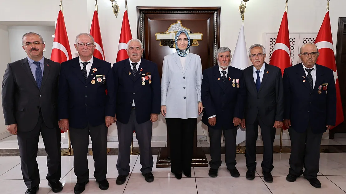 Afyon'da Gönülleri Isıtan Buluşma