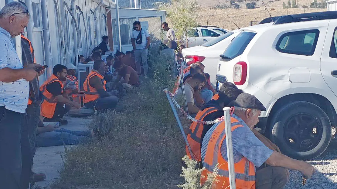 Afyon'da Hızlı Tren Şantiyesi'nde Grev