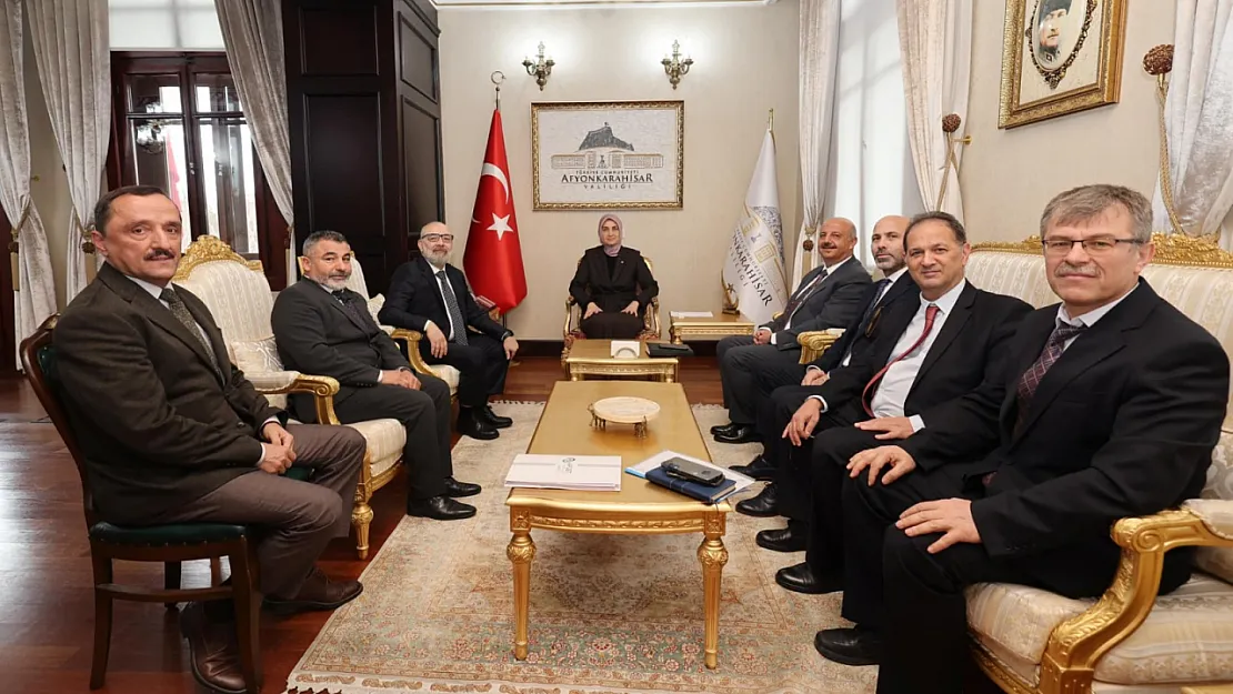 Afyon'da Jeotermal Tarım Hamlesi: Sürdürülebilir Üretim ve Kadın İstihdamı Artacak