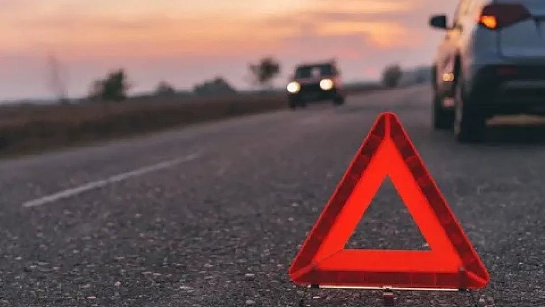 Afyon'da Köy Yolunda Can Pazarı: 1 Ölü, 1 Yaralı