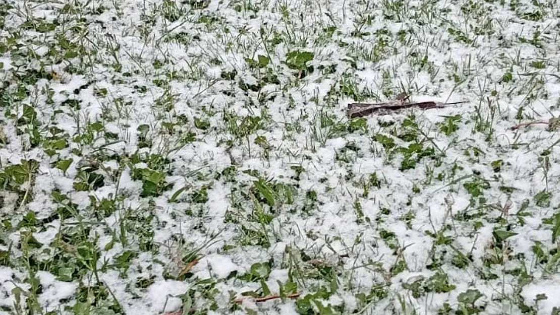 Afyon'da Mayıs Ayında Kar Sürprizi!