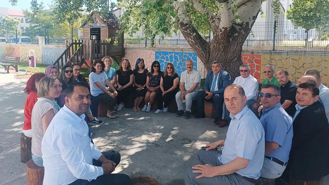 Afyon'da Öğretmenlere Sürpriz Ziyaret!