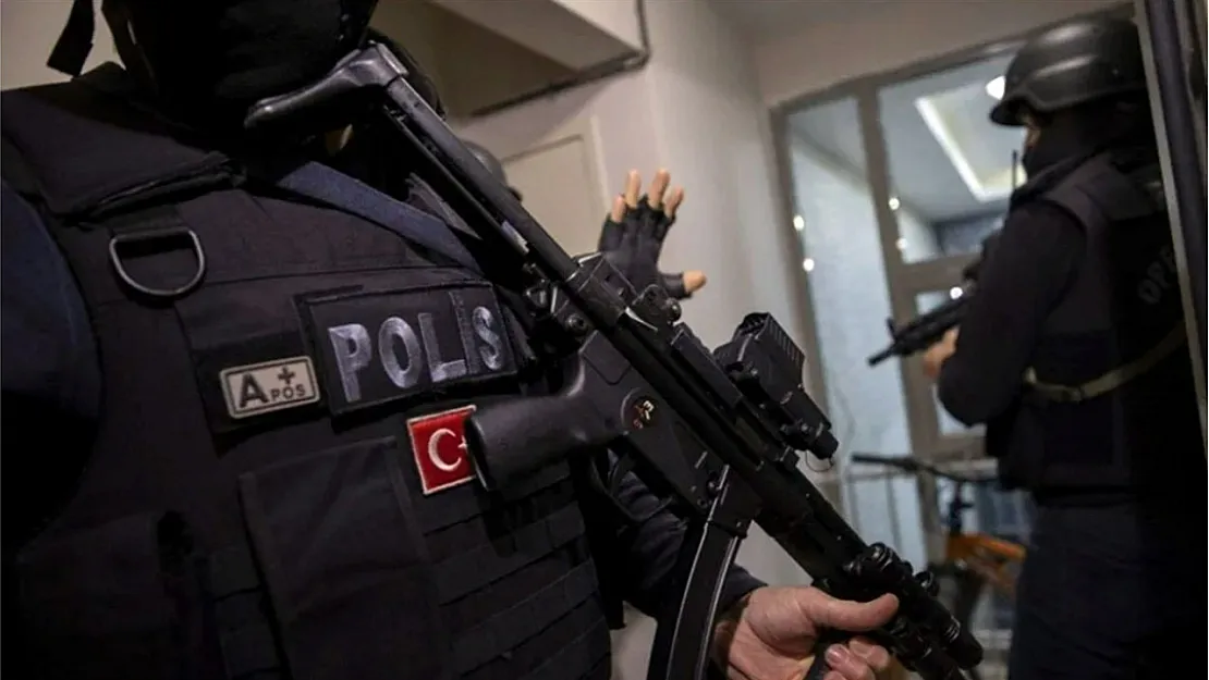 Afyon'da Operasyonu: Katil, Dolandırıcı, Hırsız Aynı Anda Yakalandı!