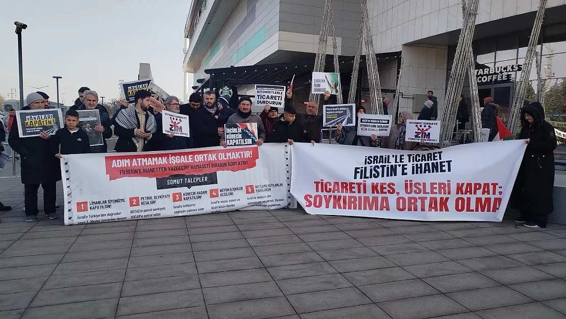 Afyon'da Starbucks Önünde Filistin Eylemi!