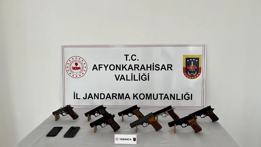 Afyon'da Yolcu Otobüsünde Gizli Sevkiyat!