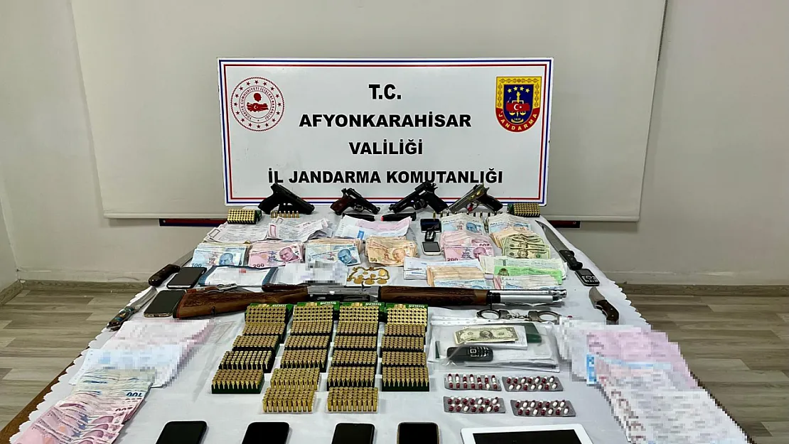 Afyon'daki Tefeci Operasyonunda Yakalananlar Akıllara Durgunluk Verdi