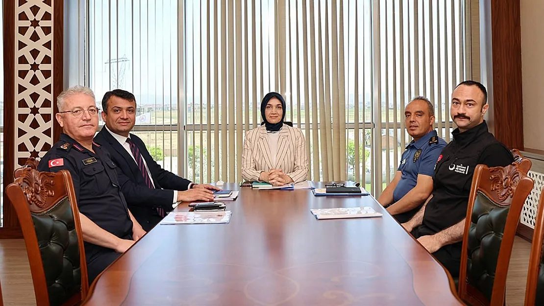 Afyon'dan 5 Milyon Araç Geçti, Tedbirlerle Kaza Oranı Düştü