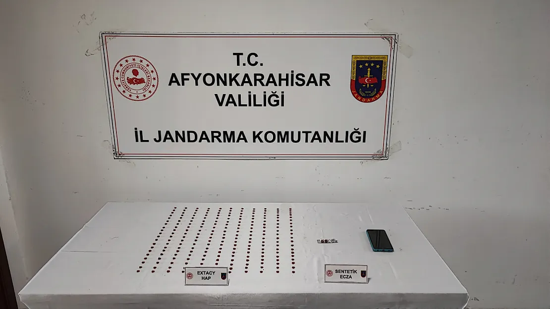 Afyon'dan İzmir'e Uyuşturucu Köprüsüne Jandarma Engeli