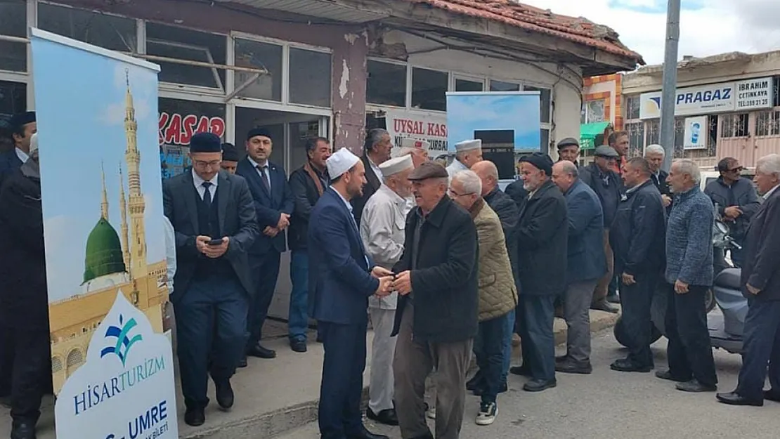 Afyon'dan Kutsal Yolculuk Başladı! İlk Kafile Dualarla Yola Çıktı