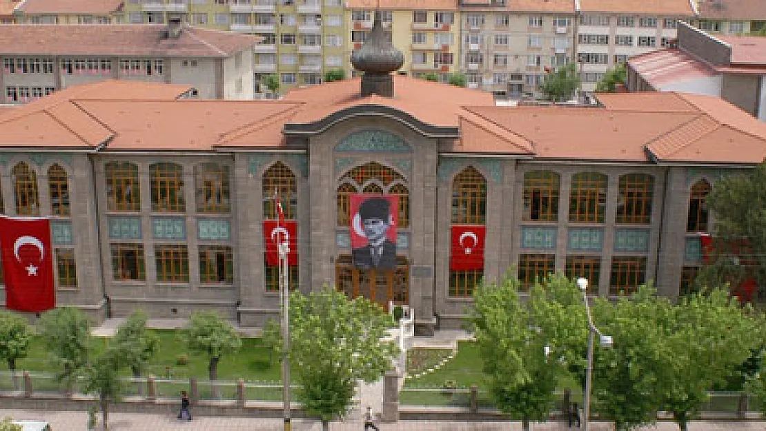 Afyon Lisesi'nin YKS başarısı göz doldurdu