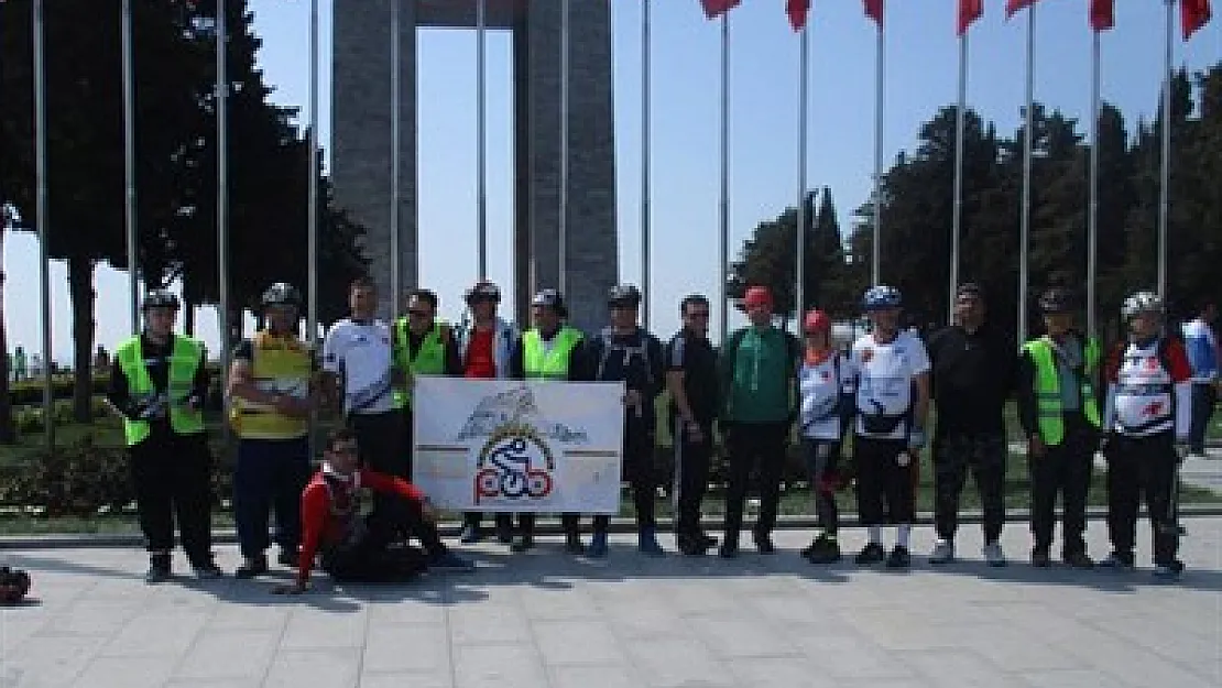 AFYON PAB Çanakkale'de şehitler için pedal çevirdi