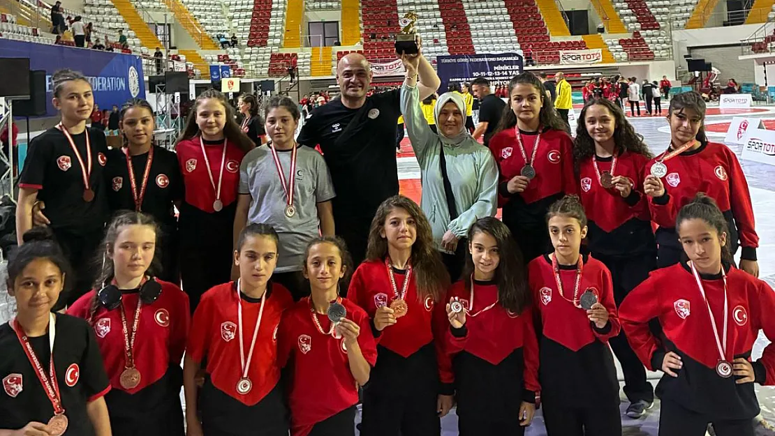 Afyon'un Altın Kızları Türkiye Şampiyonu Oldu! İşte Şampiyonların İsimleri...
