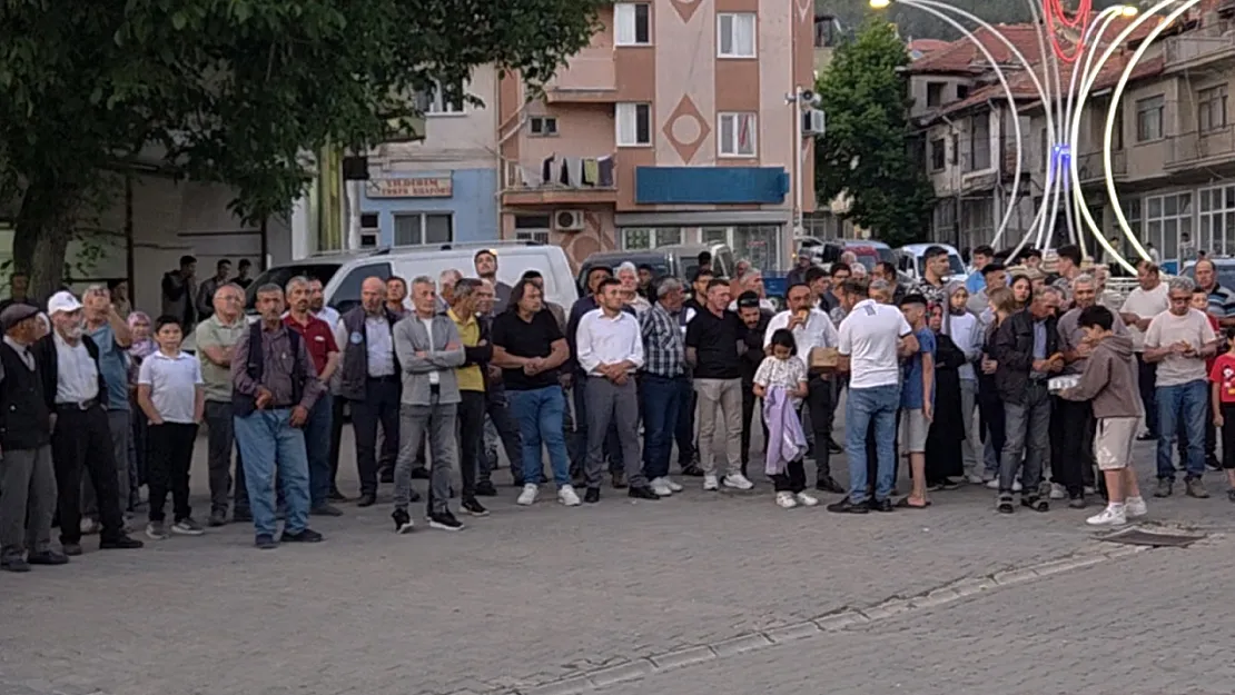 Afyon'un Gururu Oldular... Davul Zurna İle Karşılandılar
