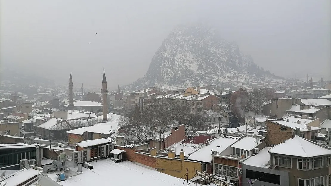 Afyon’da soğuk normal, yağış bereketli