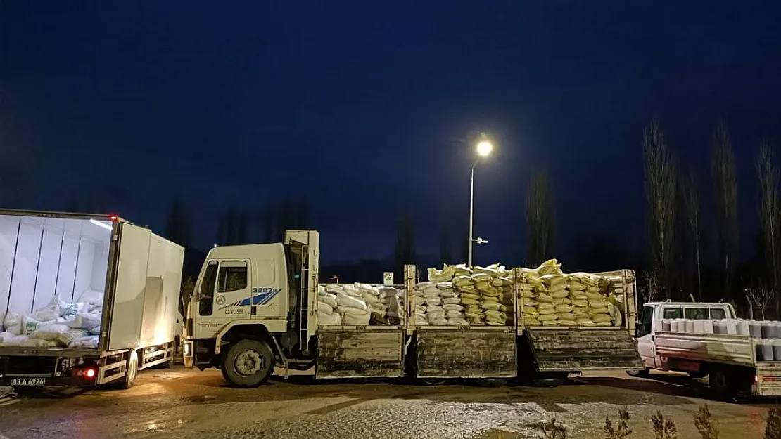 Afyon’da tonlarca kaçak gübre yakalandı