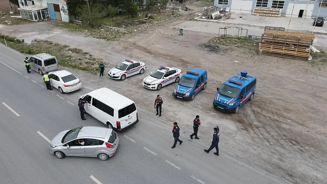 Afyon’da trafiğe havadan denetim