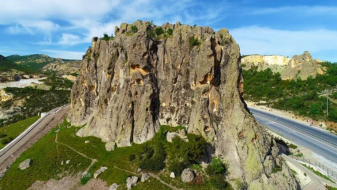 Afyon'daki Bu 'Kaya' Şehrini Görmüş Müydünüz?