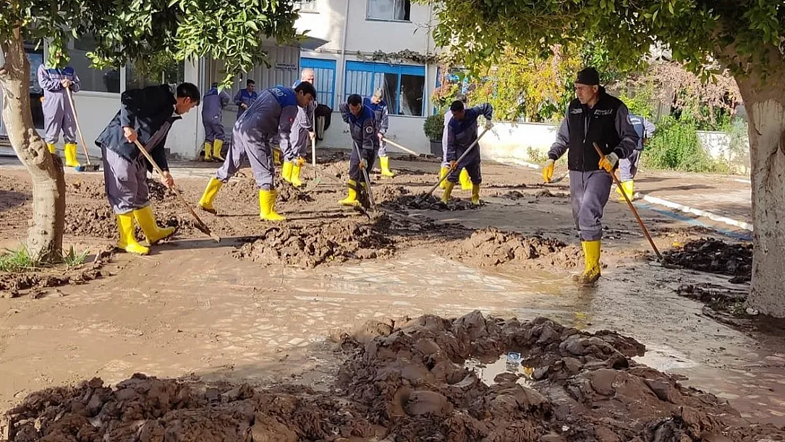 Afyon’dan Kumluca ve Finike’ye takviye