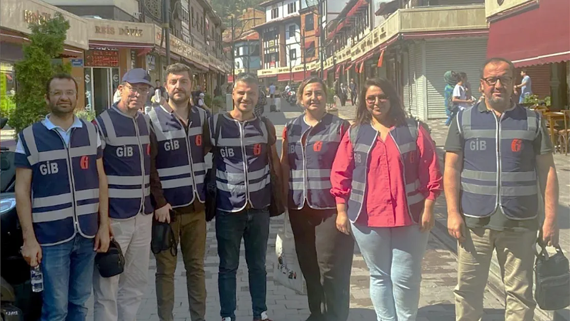 Afyonkarahisar'da Maliye Gelir Uzmanları Sahada