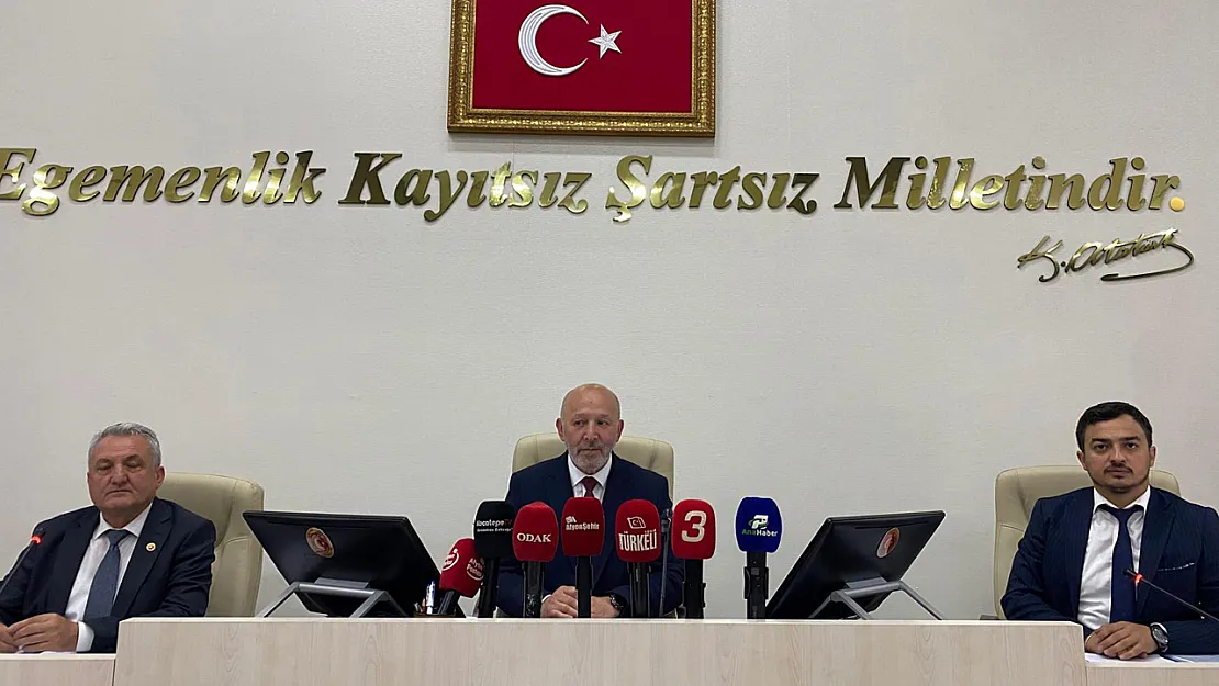Afyonkarahisar Özel İdare Hizmetlerine 60 Milyonluk Araç Desteği