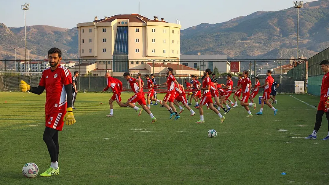 Afyonkarahisar'a 100'den fazla futbol takımı kamp için gelecek