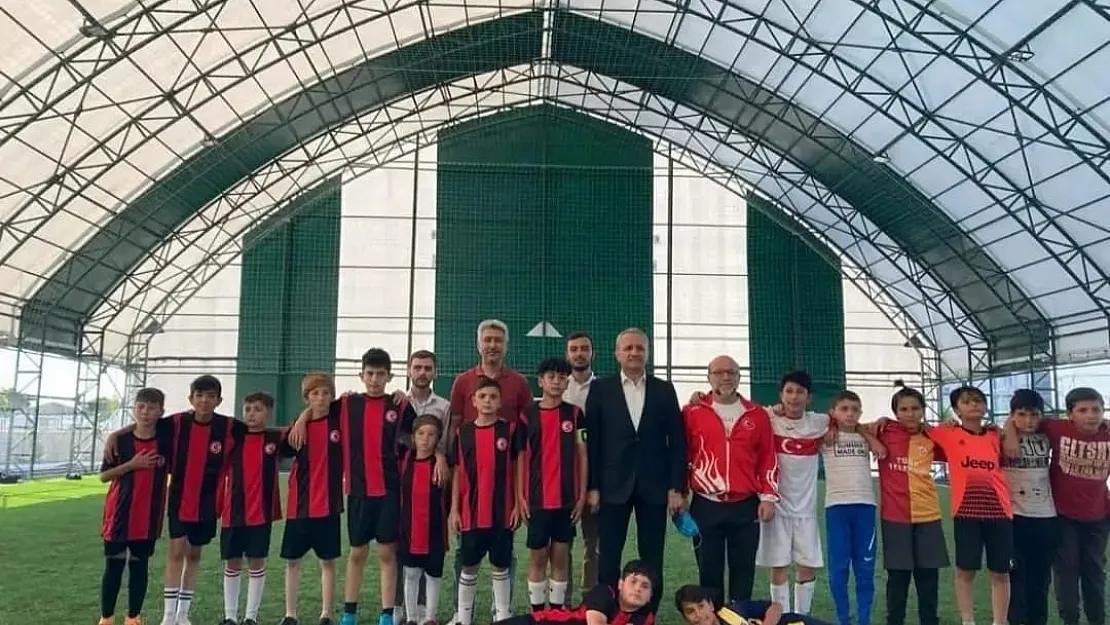 Afyonkarahisar'da ‘Yaz Kur'an Kursları Futbol Turnuvası’ başladı