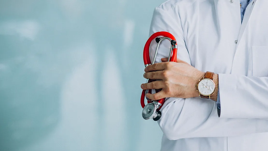 Afyonkarahisar'da yılın Doktoru Çakıroğlu – Kocatepe Gazetesi