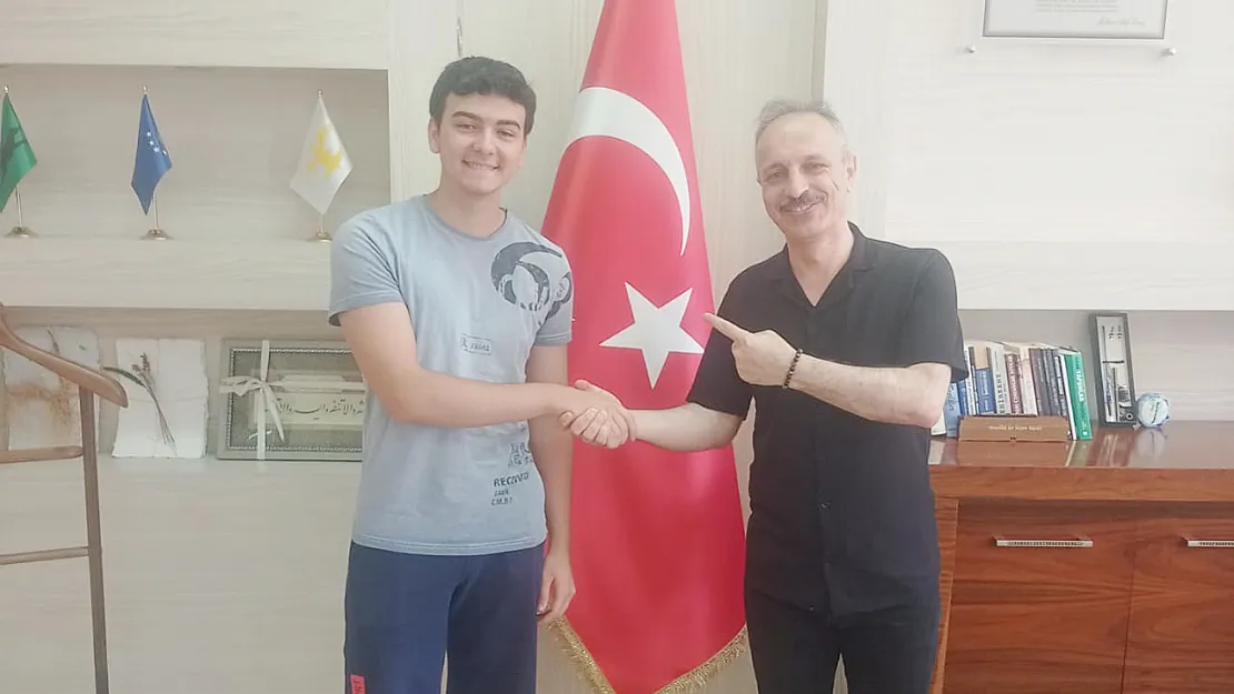 Afyonlu Genç, Eurodesk'le Danimarka'ya Gidecek