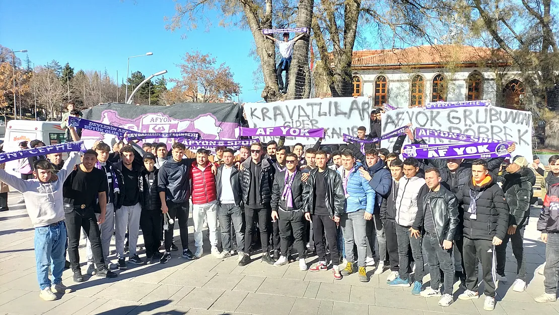 Afyonspor Taraftarı İsyanda: Takıma Sahip Çıkın!