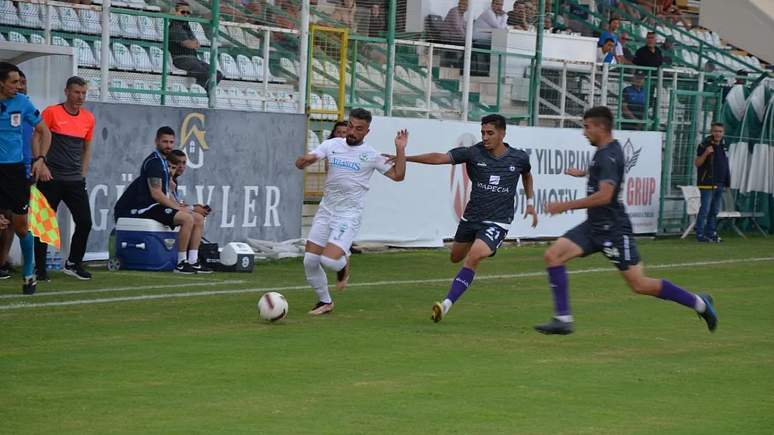 Afyonspor'da transfer yasağı gençlere yaradı