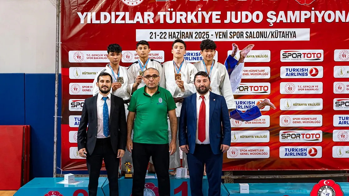 Ahmet Buğra Kısa, Türkiye Üçüncüsü Oldu