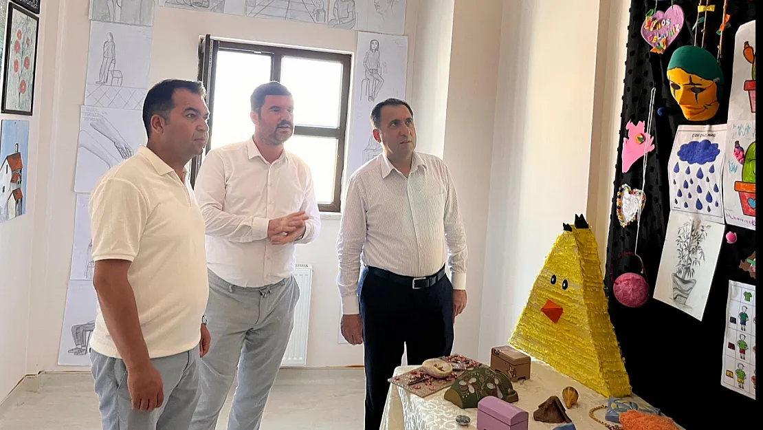 Aile Ve Sosyal Hizmetler İl Müdürü, Çocuk Evleri Sitesi'nde İncelemelerde Bulundu
