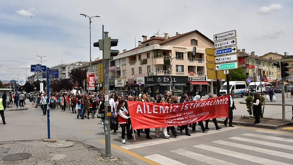 Ailenin Bütünlüğü İçin Yürüyecekler