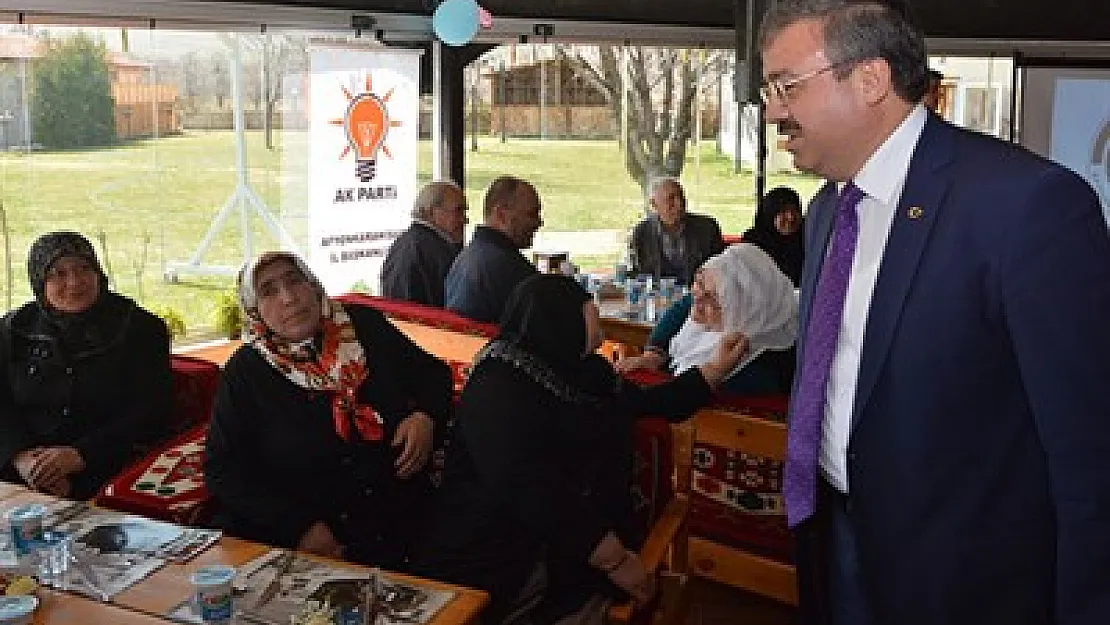 AK Parti yaşlıları unutmadı – Kocatepe Gazetesi