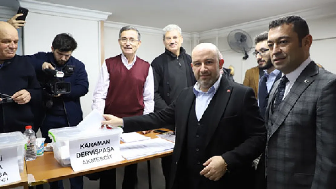 AK Parti'de  delege seçimleri  başladı: '2023 hedeflerinin adımlarını atıyoruz'