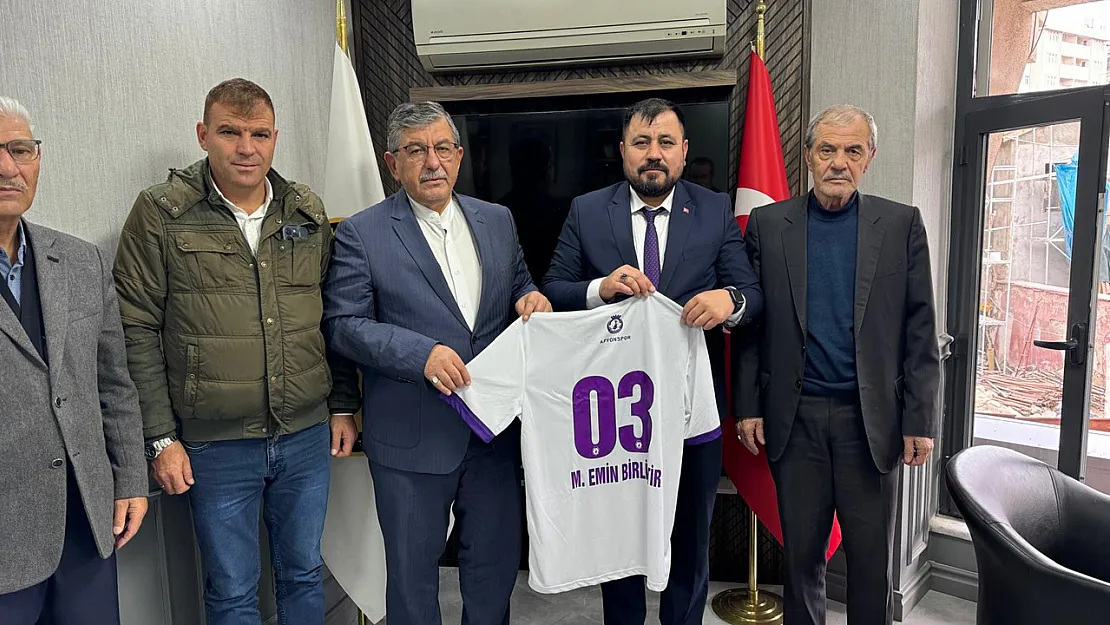 Akkuş'tan Birliktir'e Afyonspor Forması