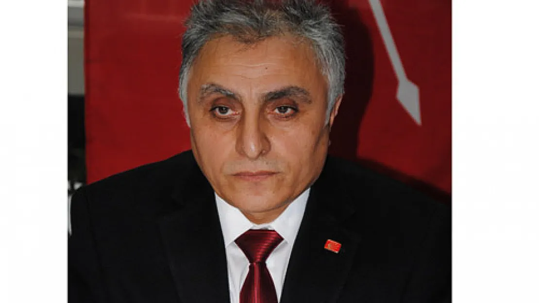 'AKP Demokratik siyasete müdahale ediyor'