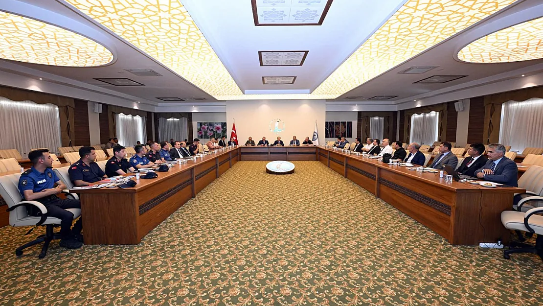AKÜ'de YKS Koordinasyon Kurulu Toplandı