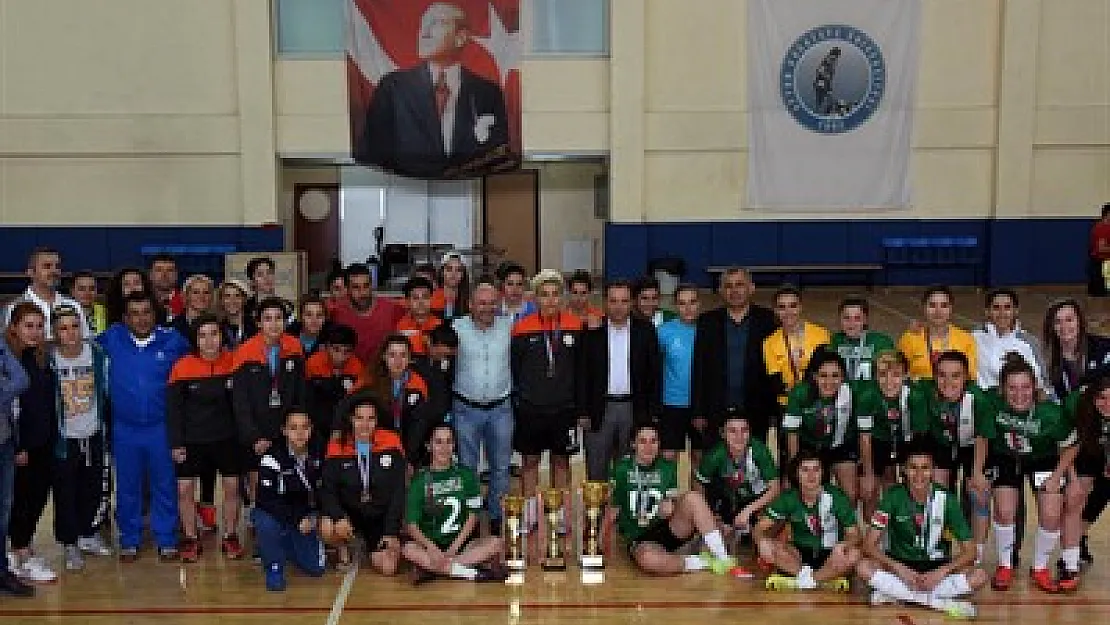 AKÜ Futsal’a ev sahipliği yaptı