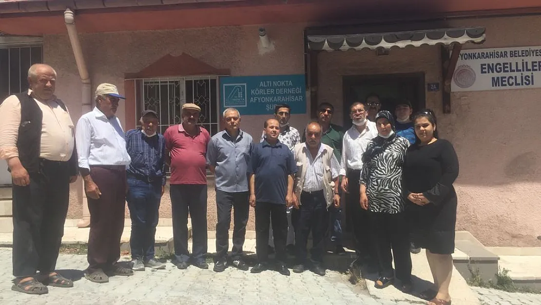 Altı Nokta üyeleri bayramlaştı