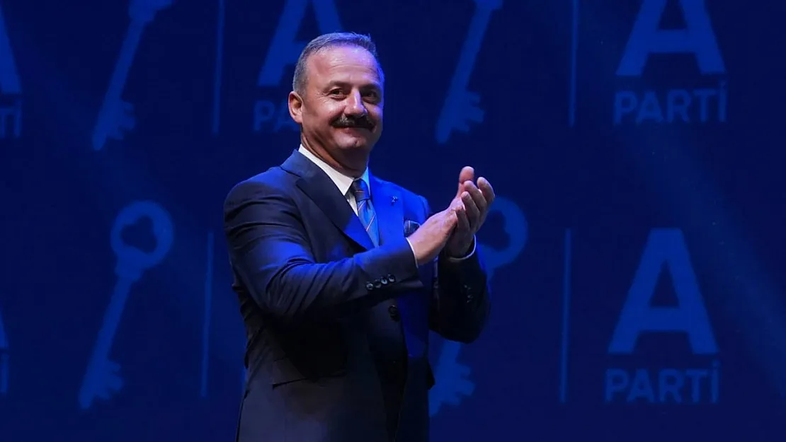 Anahtar Parti'nin Kurucuları Yavuz Ağıralioğlu ve Ekibi