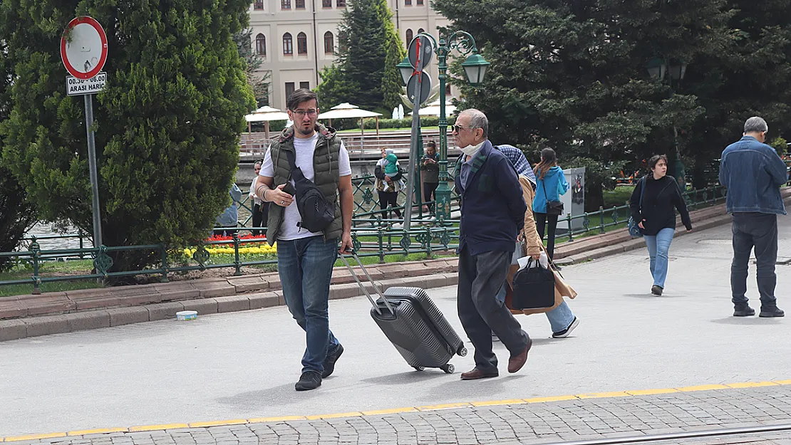 Aniden Değişen Hava Şartları Giyim Tercihlerini De Etkiledi