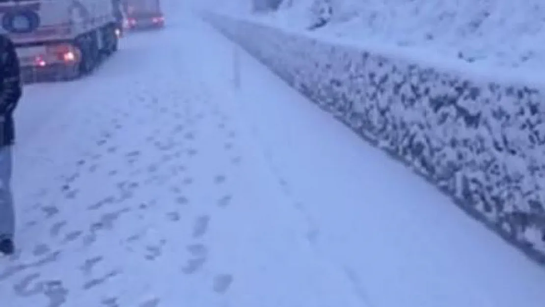 Ankara yolunda trafik aksamalı işliyor