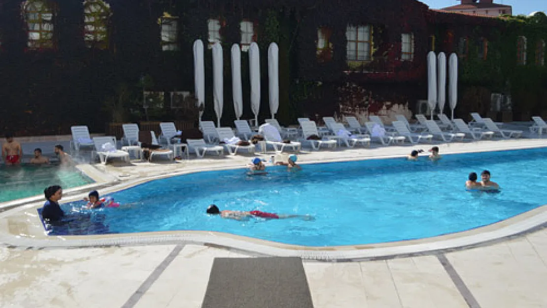 Ara tatil  termallere yaradı