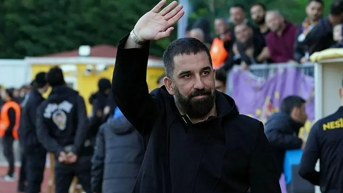 Arda Turan, Eyüpspor'dan Ayrılıyor Mu?