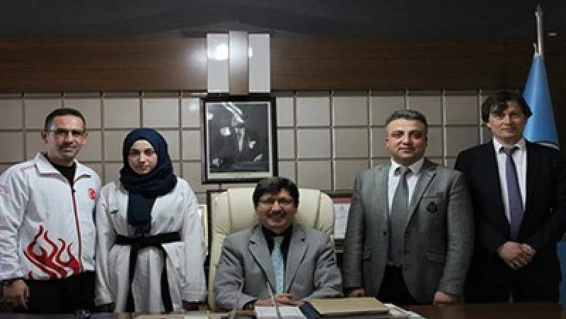 Arı'dan Yalçın'a ziyaret – Kocatepe Gazetesi
