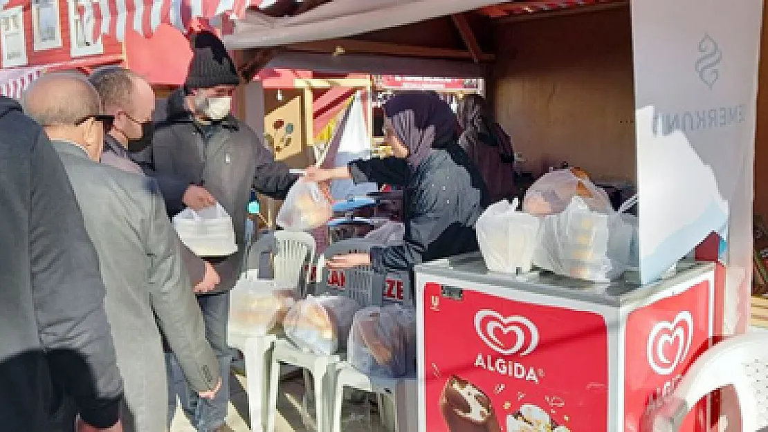 'Askıda iftar' uygulamasına ilgi yoğun